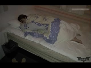 杭州混血美女被导游米了,投稿情景迷干一块旅游的女团友无套内射,真是绝品的美女